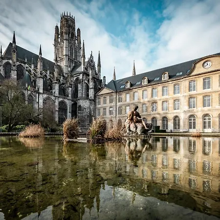 Appartement Aux Jardins De L'hotel De - Hypercentre Avec Parking Prive *