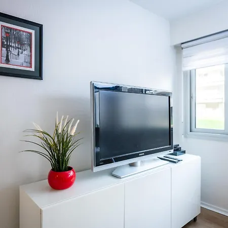 Apartman Aux Jardins De L'hotel De - Hypercentre Avec Parking Prive