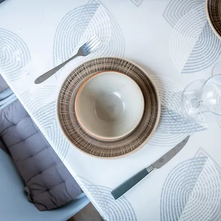 Aux Jardins De L'hotel De - Hypercentre Avec Parking Prive Rouen