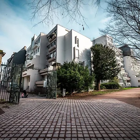 Appartement Aux Jardins De L'hotel De - Hypercentre Avec Parking Prive *