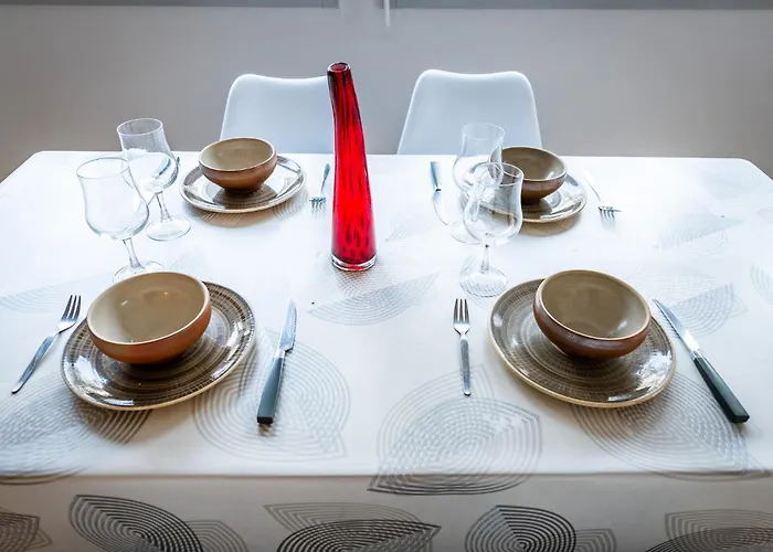 Aux Jardins De L'hotel De - Hypercentre Avec Parking Prive *