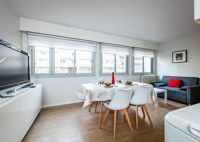 Aux Jardins De L'hotel De - Hypercentre Avec Parking Prive