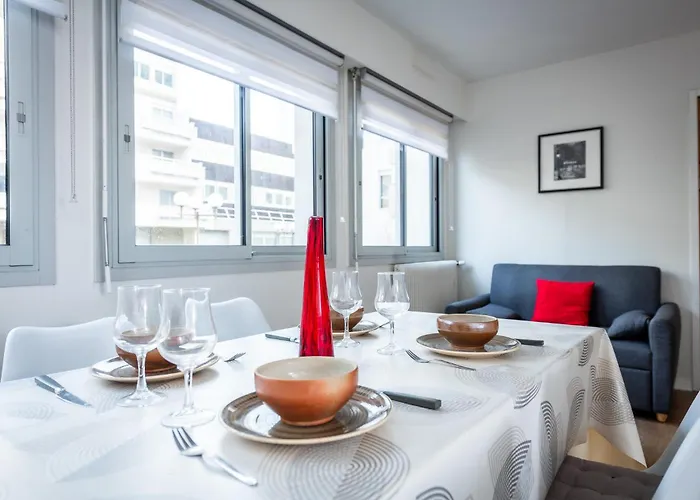 公寓 Aux Jardins De L'hotel De - Hypercentre Avec Parking Prive 鲁昂