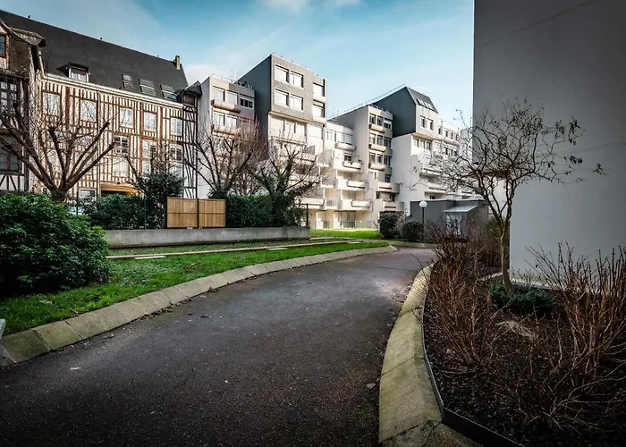 公寓 Aux Jardins De L'hotel De - Hypercentre Avec Parking Prive *