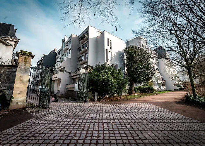 公寓 Aux Jardins De L'hotel De - Hypercentre Avec Parking Prive *