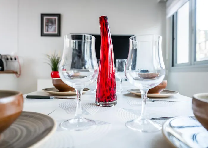 Aux Jardins De L'hotel De - Hypercentre Avec Parking Prive *