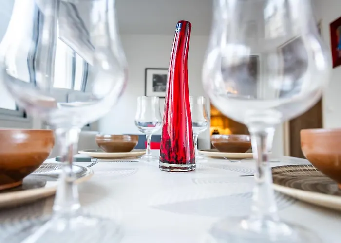 Aux Jardins De L'hotel De - Hypercentre Avec Parking Prive